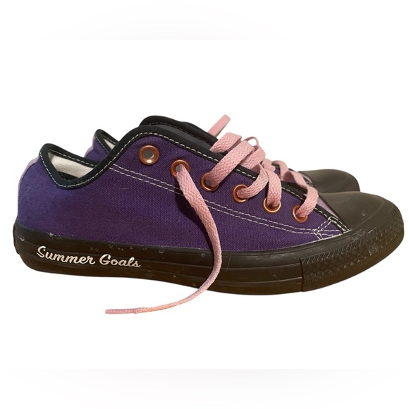 Converse - Purple w/ pink laces - Summer Goals - M6.5/W8.5 - Picture 2 of 4